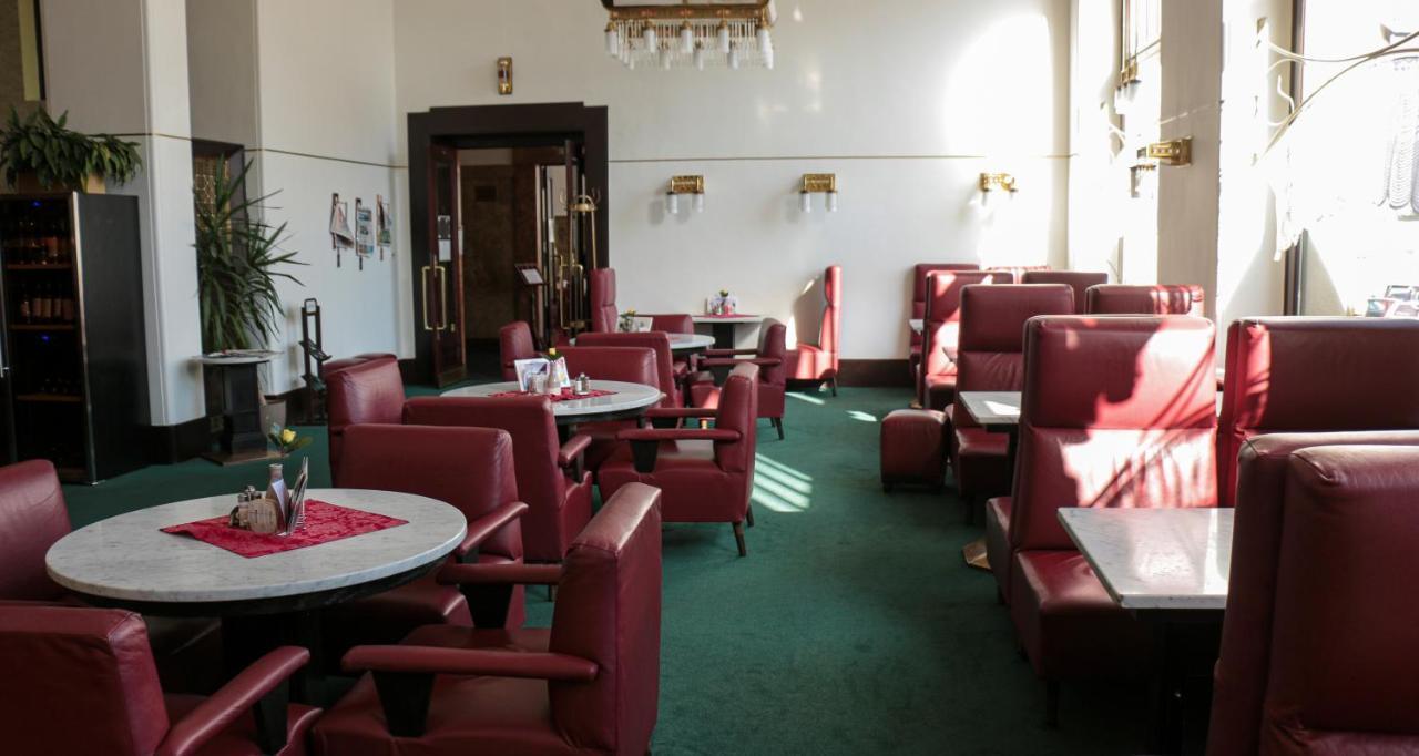 Hotel U Beranka Náchod Exteriör bild
